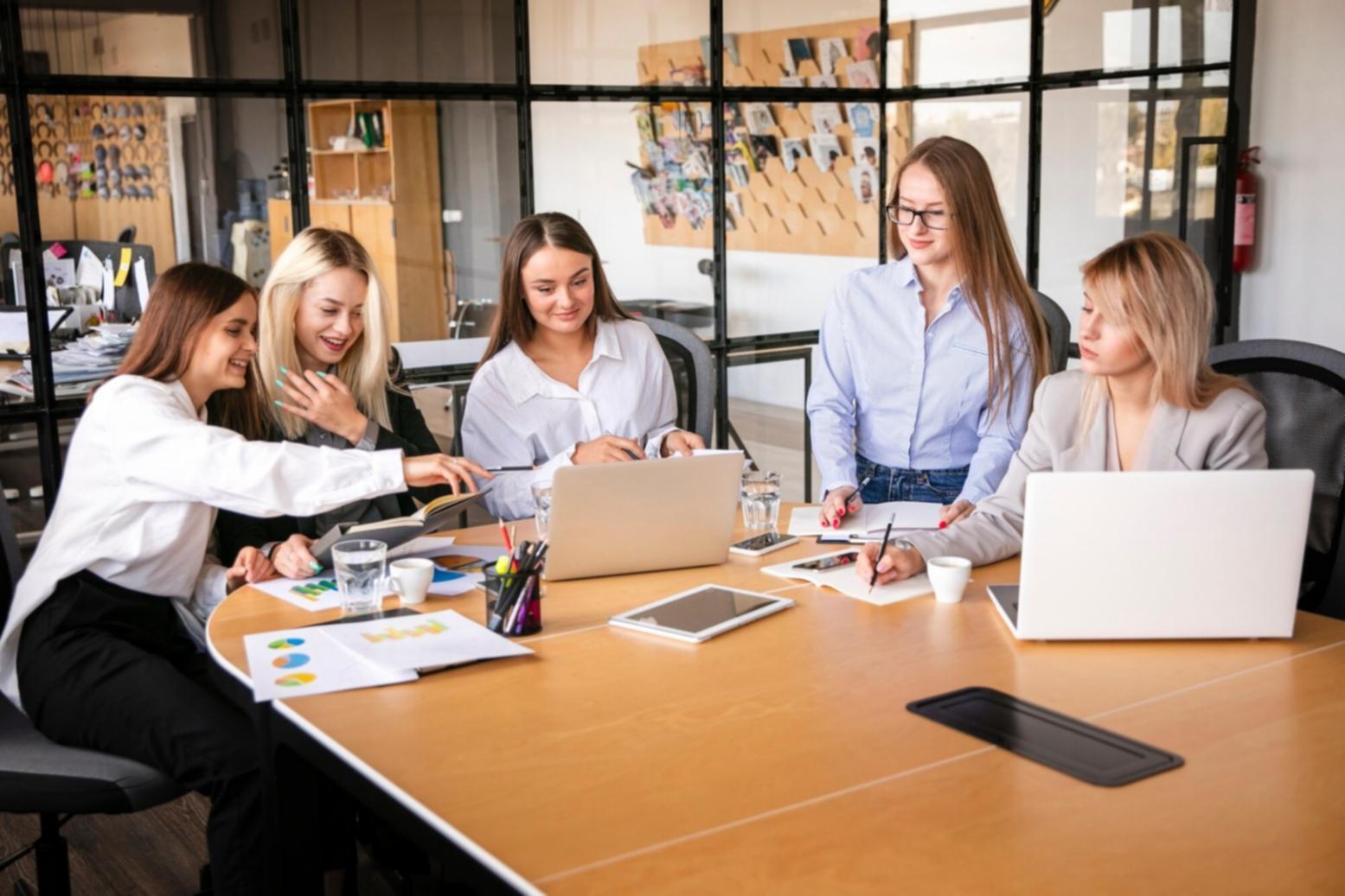 Consultation personnalisée halyvextomor - Analyse approfondie des besoins clients